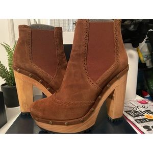 Clog Style Boots! ***LAST PRICE DROP BEFORE DONATING***